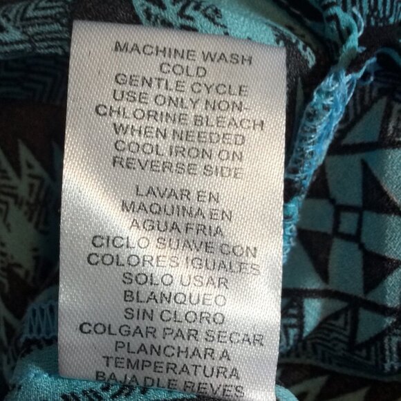Wishful Park Turquoise & Black Aztec Print Blouse Size M - Picture 9 of 9